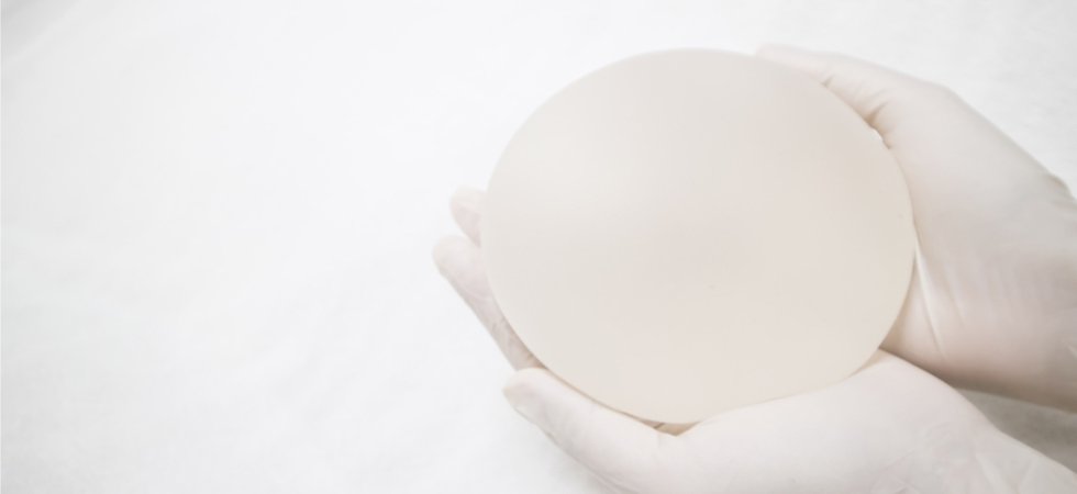 breast implant.jpg