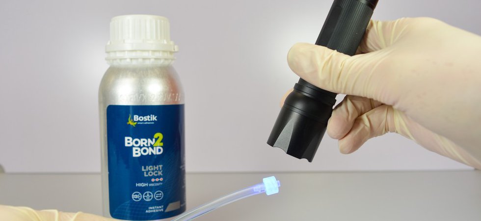 Born2Bond Light Lock Medical Device.jpg