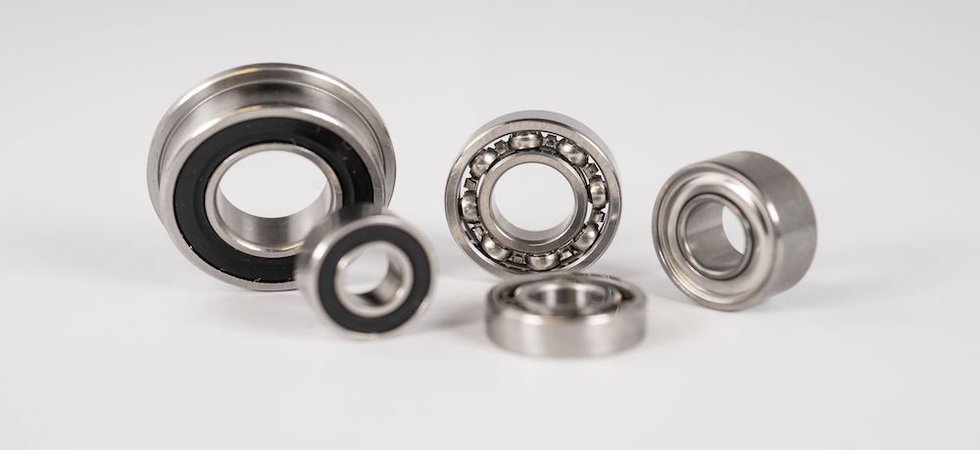 SMB046 - Miniature bearings.jpg